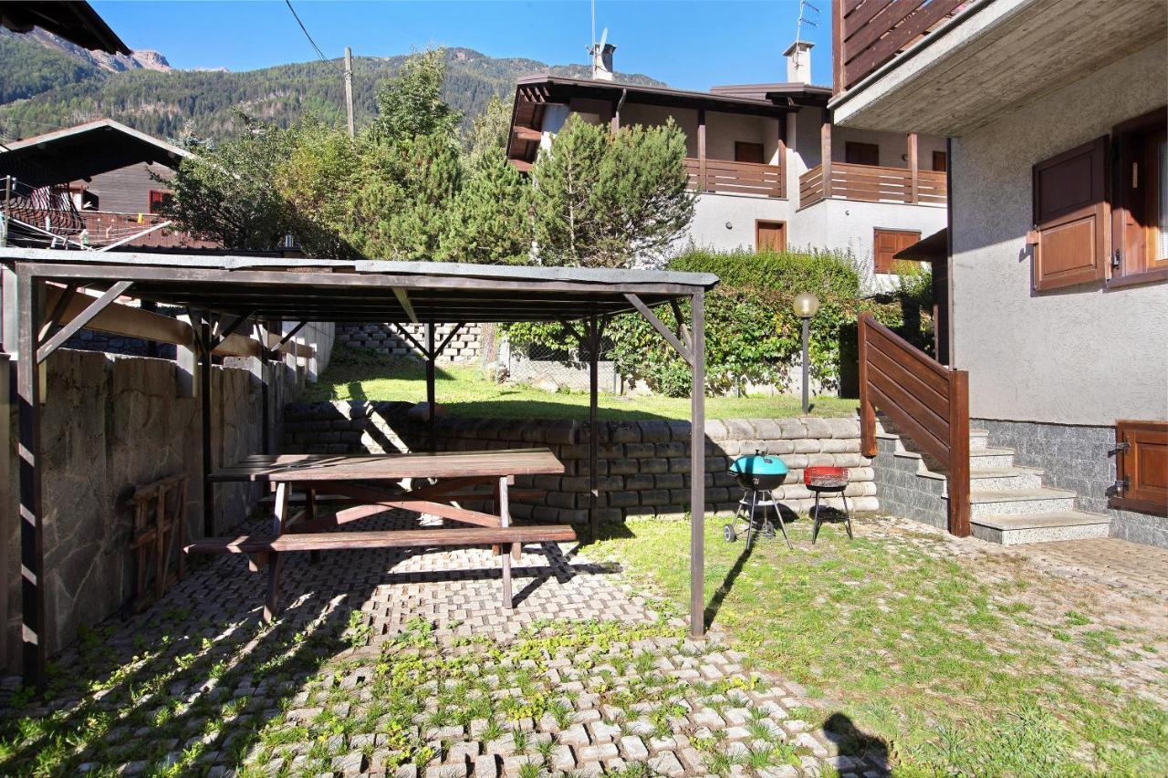 Mountain Chalet Close To Bormio Villa Valdisotto Buitenkant foto